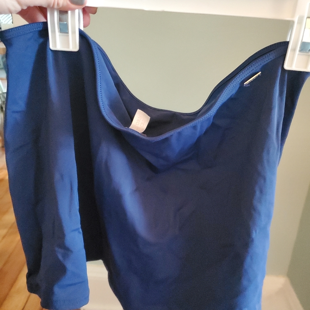 Bathing suit - Picture 4 of 10